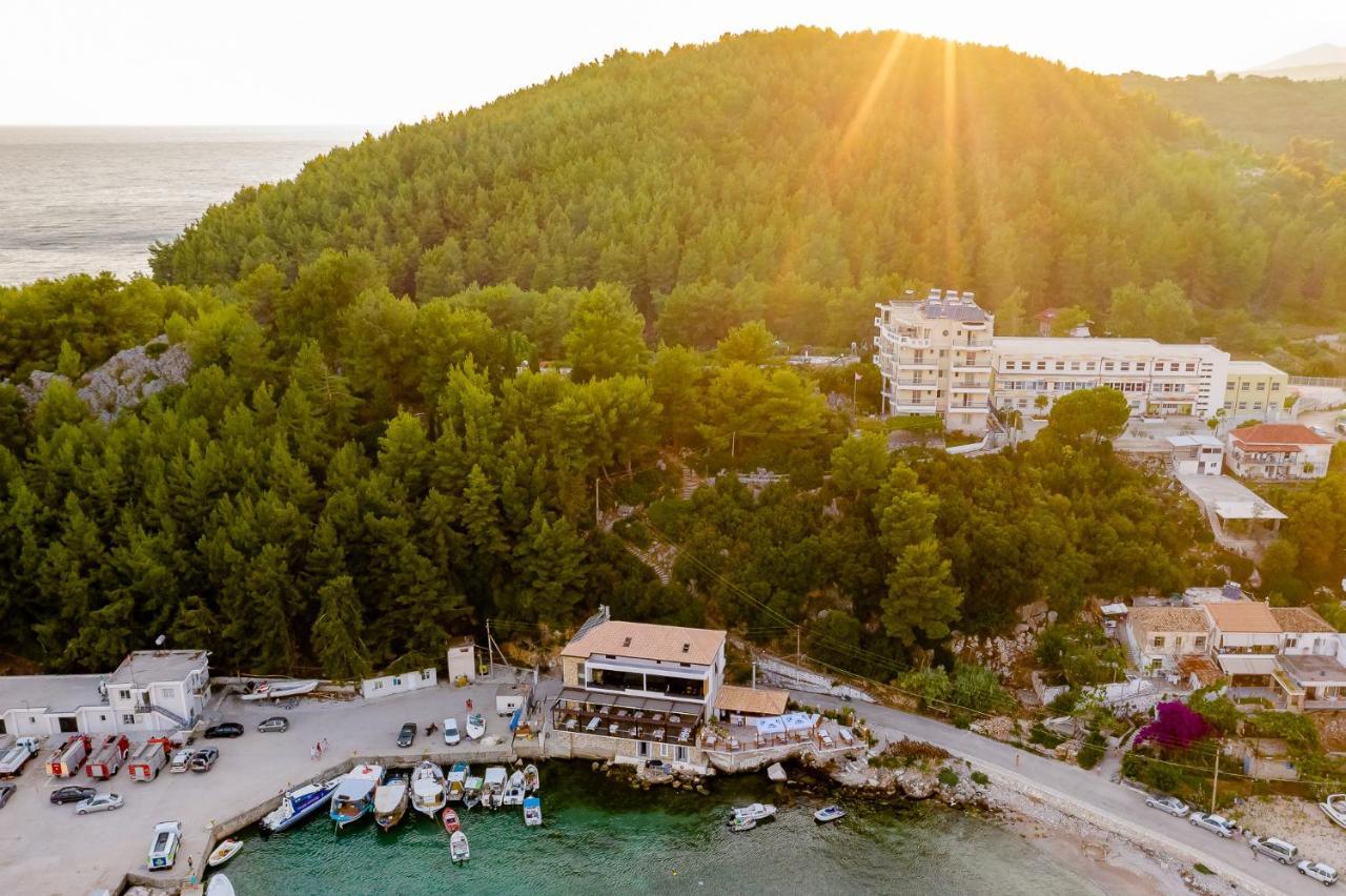 Rea Boutique Hotel Himare Exteriör bild